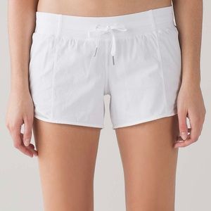 Lululemon Hotty Hot Shorts 4”